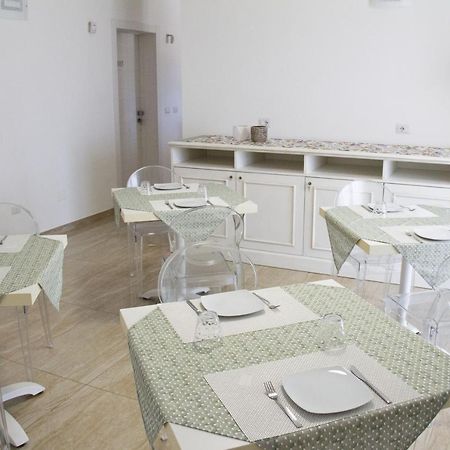 B&B Imperial Exclusive Rooms & Breakfast Porto Cesareo Kültér fotó