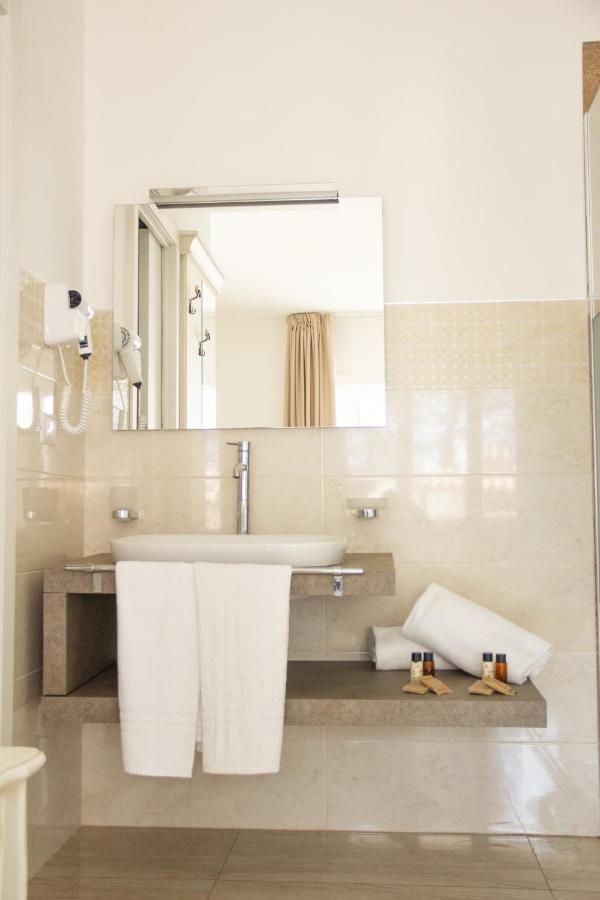 B&B Imperial Exclusive Rooms & Breakfast Porto Cesareo Kültér fotó