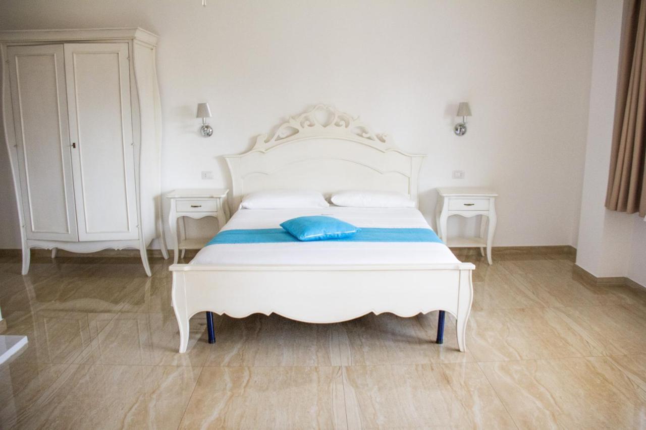 B&B Imperial Exclusive Rooms & Breakfast Porto Cesareo Kültér fotó