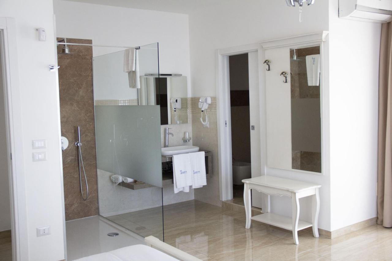 B&B Imperial Exclusive Rooms & Breakfast Porto Cesareo Kültér fotó