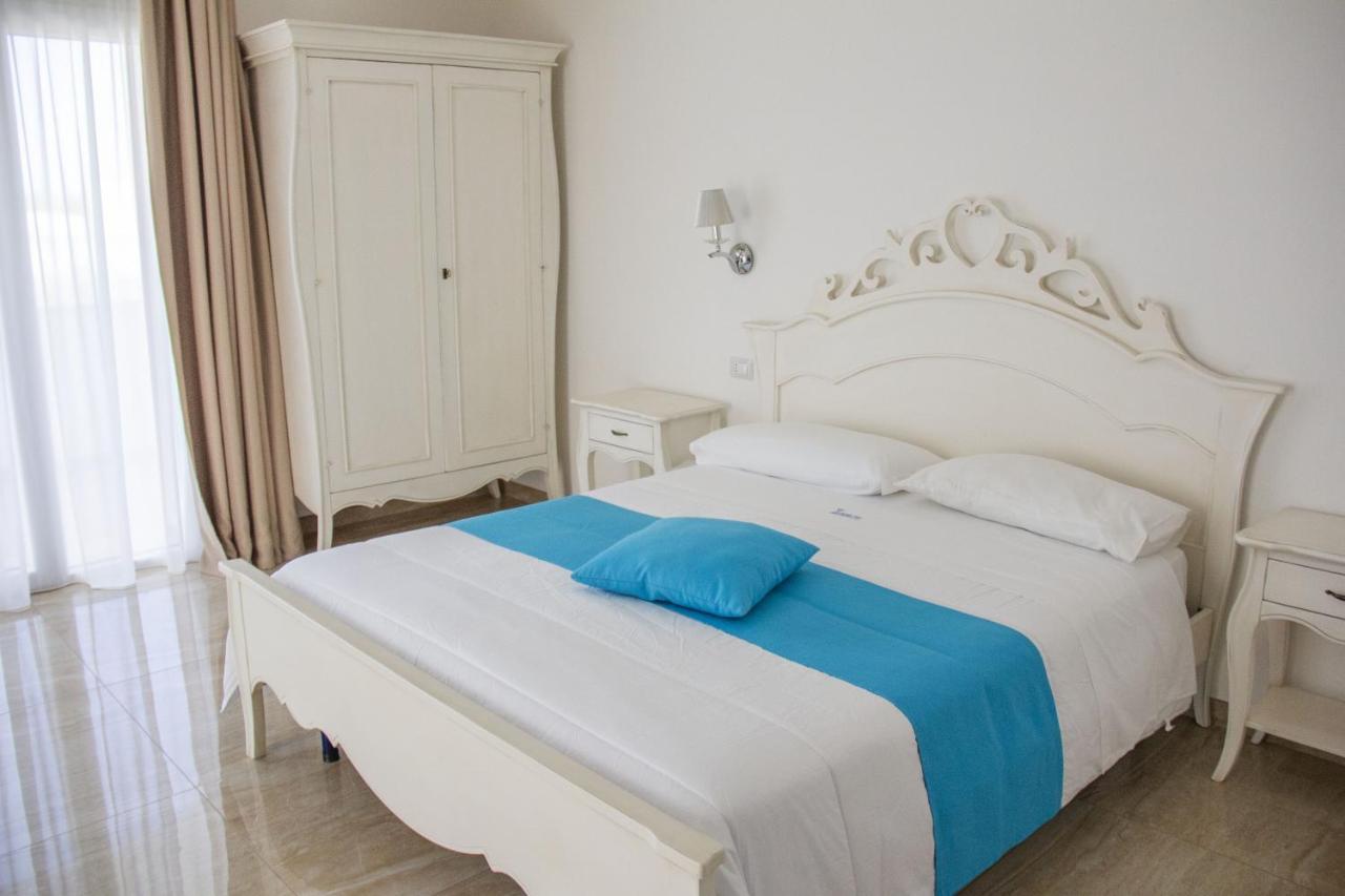 B&B Imperial Exclusive Rooms & Breakfast Porto Cesareo Kültér fotó