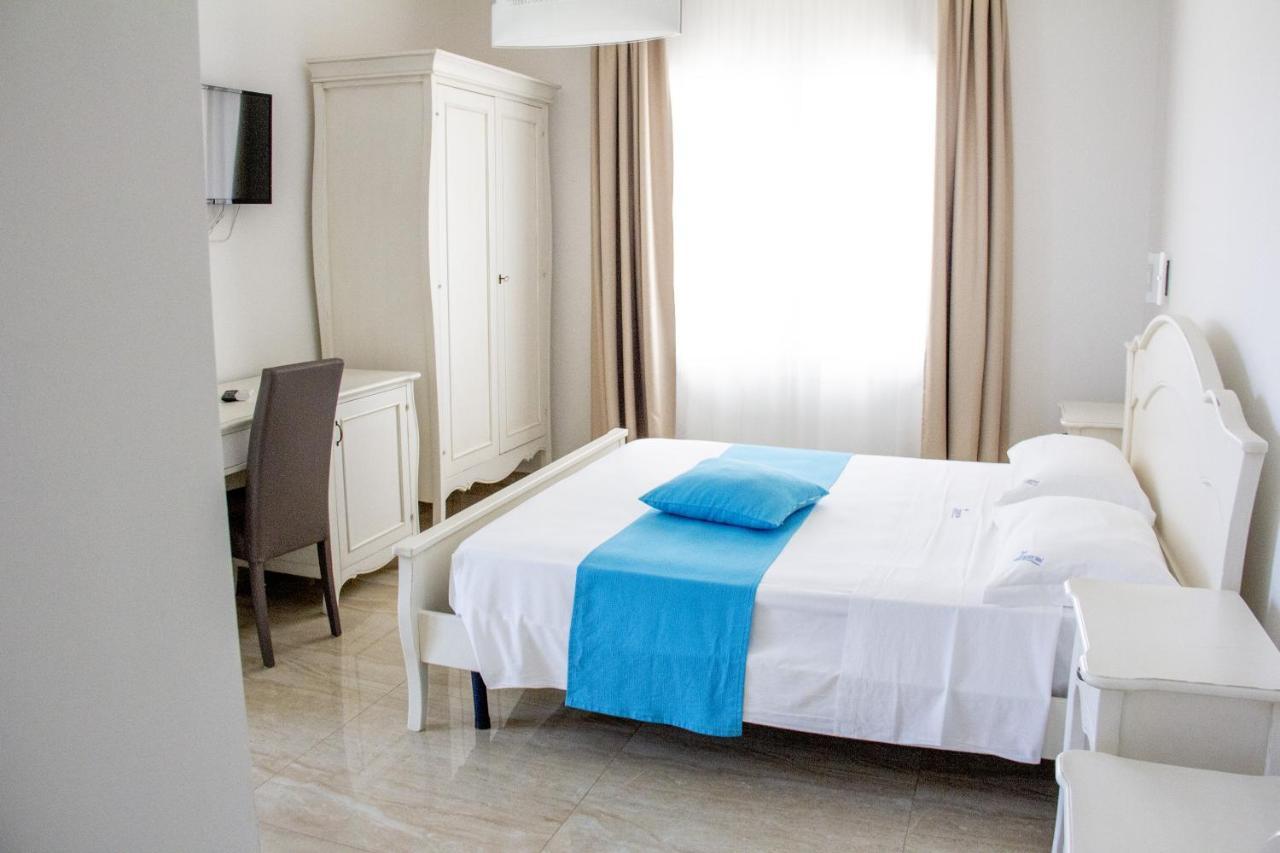 B&B Imperial Exclusive Rooms & Breakfast Porto Cesareo Kültér fotó