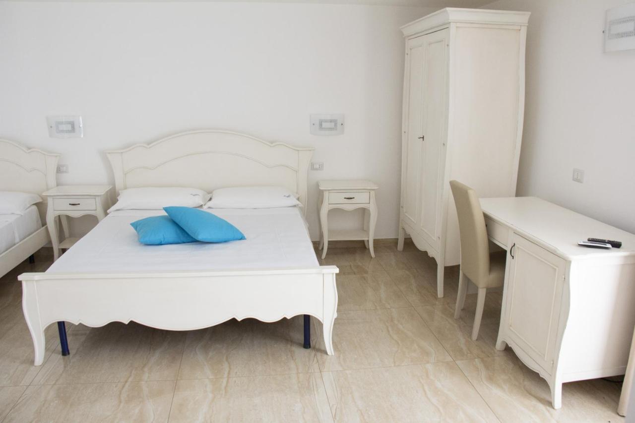 B&B Imperial Exclusive Rooms & Breakfast Porto Cesareo Kültér fotó