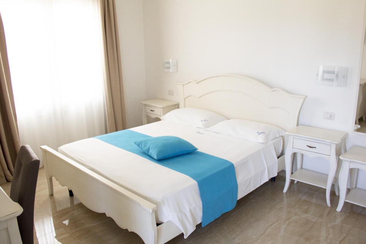 B&B Imperial Exclusive Rooms & Breakfast Porto Cesareo Kültér fotó